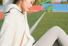 SIEE丝意 樱樱 留恋灰咝-妹子图