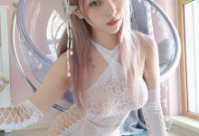 [雯妹不讲道理] 自拍白色蝴蝶[34P-247MB]-妹子图