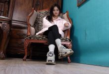 [A&F]丝足视频 052-小美女Xixi展示她的性感39码大脚 [1V-3.11G]-妹子图