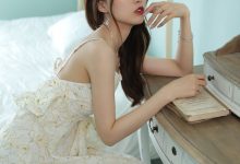 [YALAYI雅拉伊]2021.08.06 NO.823 自由的孤独 佳佳[42+1P／324MB]-妹子图