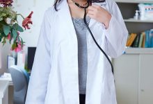 金子智美 曝け出す女医 必撮!まるごと-妹子图