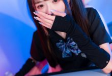 [YITUYU艺图语]2022.06.09 电竞少女 兔子Zzz不吃胡萝卜[21+1P／215MB]-妹子图