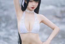 动漫博主封疆疆v - 爱宕泳装 [14P-130MB]-妹子图