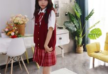 初夏女神 NO.014 蓝莓 S码大红色JK套搭小黑皮鞋[100P+1V／6.11GB]-妹子图