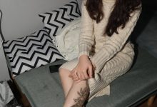 Pary摄影 NO.046 大美女琪琪脚底大餐，近距离脚底特写，汗腺清晰可见[130P／289MB]-妹子图