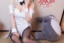 [TouTiao头条女神] 2020-02-14 陈亦菲 萌萌哒情人节-妹子图