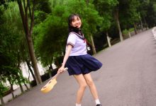 制服美女清纯迷人写真图片-妹子图