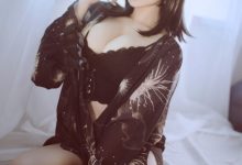 草半半宝宝-黑色吊带 [23P-220M]-妹子图