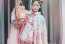 [YITUYU艺图语]2022.04.18 春来 · 二月梅 兔子Zzz不吃胡萝卜[22+1P／149MB]-妹子图