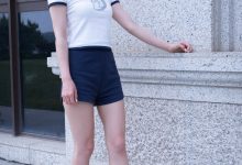 [BoBoSocks袜啵啵]NO.028 小米-运动鞋、白棉袜、裸足[133P+1V／6.50GB]-妹子图