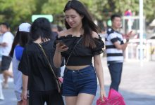 精选街拍作品 NO.0099 美丽动人的热裤小姐姐[37P／45.2MB]-妹子图