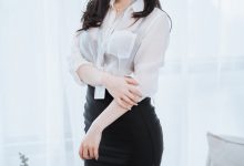 rioko凉凉子&面饼仙儿 - 黑丝ol制服双人 [105P11V-1.45G]-妹子图