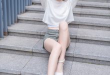 [喵糖映画] VOL.424 夏日短裤[40P-80.4MB]-妹子图
