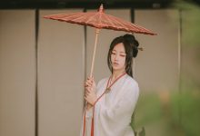 [Ugirls爱尤物] 2018.12.10 No.1300 初夏 留爱查看 [35P]-妹子图