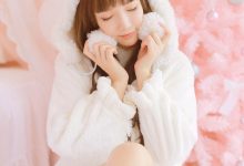 白丝袜日本少女卧室性感撩人写真图片-妹子图