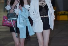 都市丽人笔直美腿闺蜜【46P-675MB】-妹子图