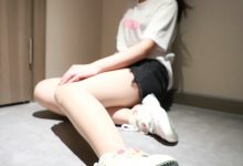 [誉铭传媒]袜足摄影 2022年《2022微信群第2套》[83P+1V／896MB]-妹子图