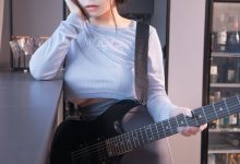 自闭颜球球2021-《吉他妹妹1.0》【38P-3V-731M】-妹子图