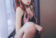 [Cosplay]疯猫ss -黑色吊带袜 [39P]-妹子图