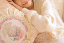 短发美女俏皮性感私房诱惑写真-妹子图