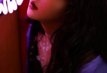 性感妩媚美女诱人美腿图片-妹子图