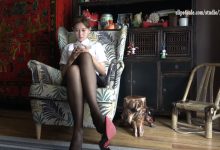 K&M 002-超美足模秀黑丝美脚高清特写镜头 [MP4-1.74G]-妹子图