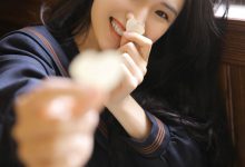 画室美女学生妹性感制服诱惑写真-妹子图