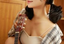 格子衬衫美女性感诱惑写真图片-妹子图