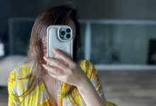 MIYA - 黄色战袍 [11P-50MB]-妹子图