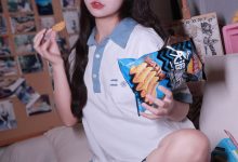 yuuhui玉汇 - NO.079 2022 Vol.027 蓝白条少女 Sky & Cloud Girl [81P-801MB]-妹子图