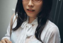 東雲うみ×キミイロ×ライバー写真集「2.5次元グラビア 3」-妹子图