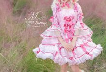 咬一口兔娘(Yiko湿润兔) – 25年01月作品『丝绒粉黛』 小舞蹈[86P+2V-3.61G]-妹子图