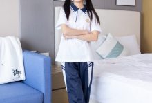 [BoBoSocks袜啵啵]NO.445 稚予 长靴、马丁短靴、黑丝、白棉袜[145P+1V／5.39GB]-妹子图