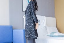 [BoBoSocks袜啵啵]NO.497 奶油-低跟鞋、厚肉丝、厚灰丝[144P+1V／7.22GB]-妹子图