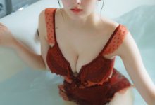菜那セシル　ハタチのトキメキ　ＦＲＩＤＡＹデジタル写真集-妹子图