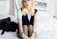 [BoBoSocks袜啵啵]NO.507 小甜豆 高跟长靴、薄黑丝、皮衣外套、ol风[140P+2V／5.96GB]-妹子图