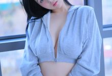 Yeonwoo - BLUE ORN-妹子图