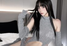 果咩酱w - 灰灰毛衣 [23P+2V-343MB]-妹子图