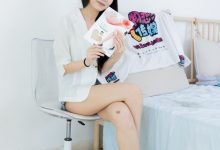 物恋传媒 No.2376 菜菜-三双鞋子、过膝白丝、过膝肉丝、过膝黑丝 [155P1V-3.92GB]-妹子图