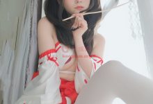 白银81 –  神社小狐狸[93P+7V-596.2M]-妹子图