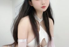 是依酱吖 –  猫咪 [30P+5V-302MB]-妹子图