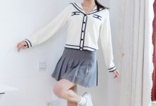 物恋传媒 No.2768 山奈-板鞋、白棉袜、裸足、半脱袜子 [215P1V-5.44GB]-妹子图