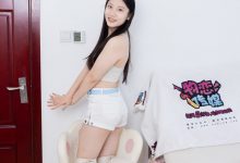 物恋传媒 No.2717 奶糖-高跟长靴、白棉袜、裸足 [189P1V-4.42GB]-妹子图