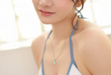 尊みを感じて桜井  白水着-妹子图