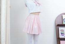 物恋传媒 No.2810 小泽-运动鞋、厚白丝、jk制服-妹子图