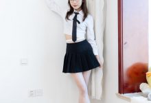 物恋传媒 No.2813 泡泡-皮鞋、高跟凉鞋、板鞋、油亮薄白丝、制服-妹子图