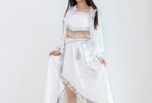 物恋传媒 No.2820 青提-高跟鞋、油亮薄白丝吊带大腿袜-妹子图